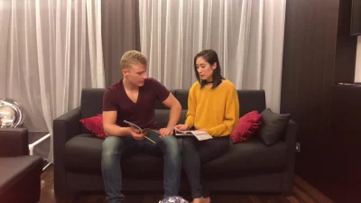 华裔高冷大长腿御姐极品反差，舔我的猫，让您通过